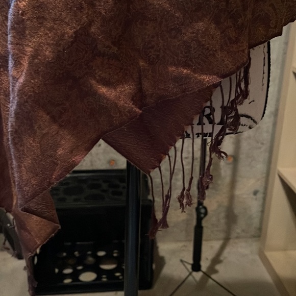 Like new wrap. - Picture 3 of 3